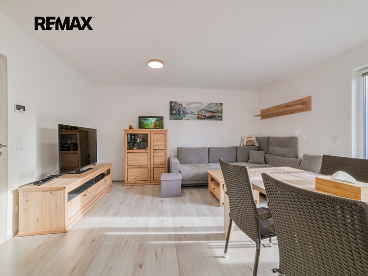 Prodej bytu 4+kk 86 m² (Mezonet) - foto 3