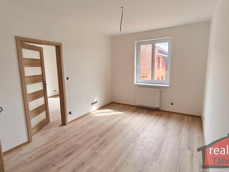 Prodej bytu 2+kk 40 m² (Jednopodlažní) - foto 3