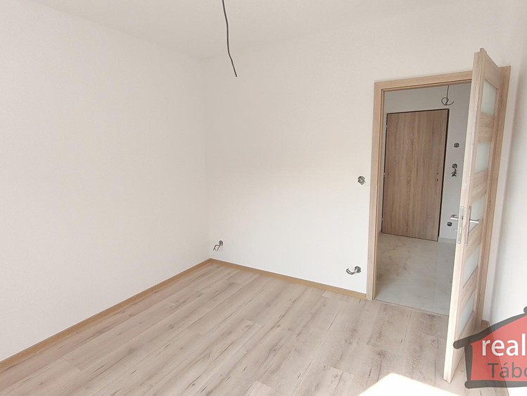 Prodej bytu 2+kk 38 m² (Jednopodlažní) - foto 3
