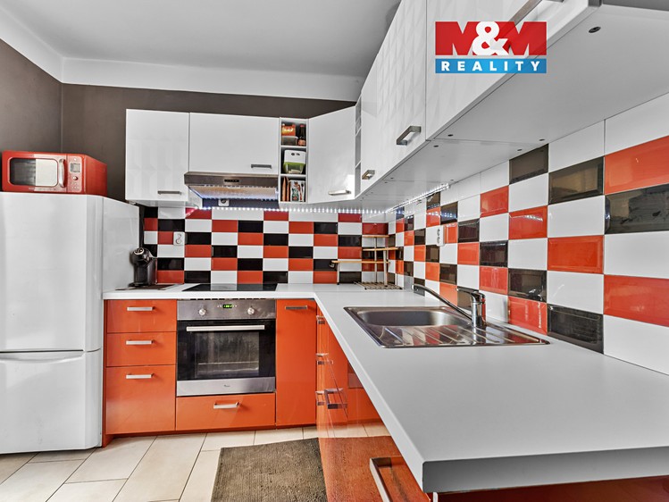 Prodej bytu 1+1 52 m² - foto 1