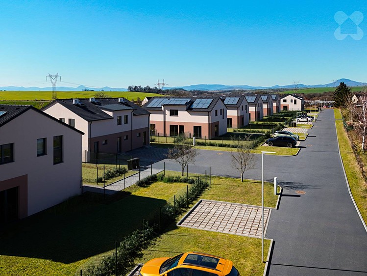 Prodej bytu 3+kk 82 m² - foto 2