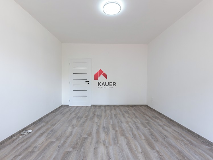 Prodej bytu 3+1 62 m² - foto 8