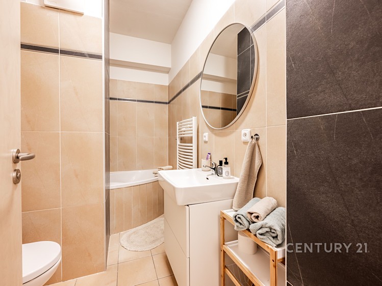Prodej bytu 2+kk 51 m² - foto 4
