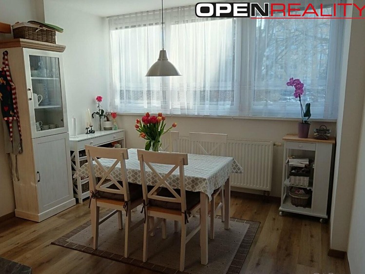 Prodej bytu 3+1 88 m² (Jednopodlažní) - foto 3