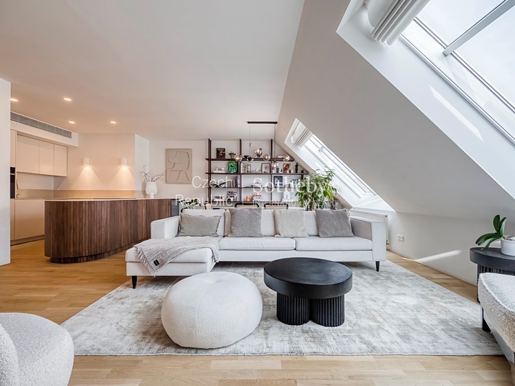 Prodej bytu 4+kk 129 m² (Mezonet) - foto 3