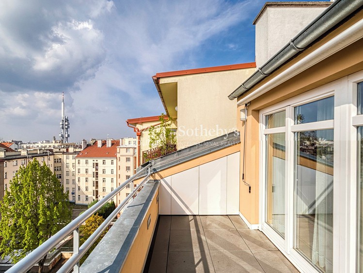 Prodej bytu 4+kk 129 m² (Mezonet) - foto 2