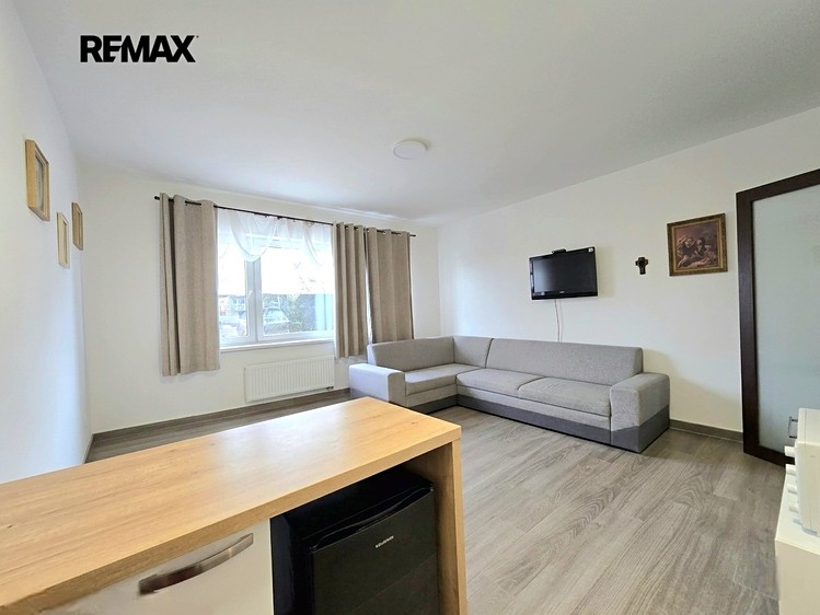 Prodej bytu 1+kk 41 m² - foto 4