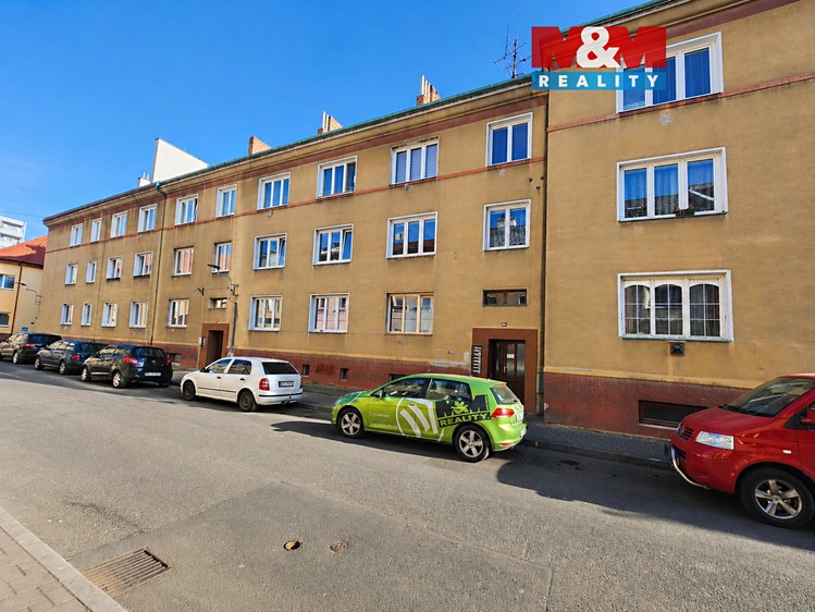 Prodej podílu 1/2 bytu 2+1 55 m² - foto 1