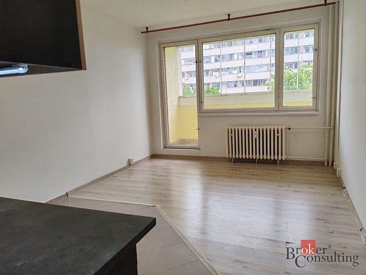 Pronájem bytu 3+kk 68 m² - foto 8