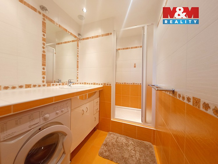 Pronájem bytu 2+1 59 m² - foto 3