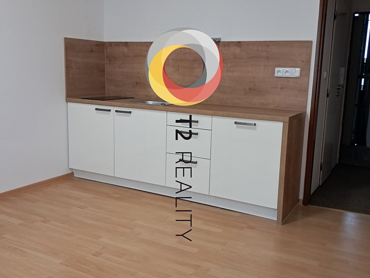 Pronájem bytu 1+kk 20 m² (Jednopodlažní) - foto 4