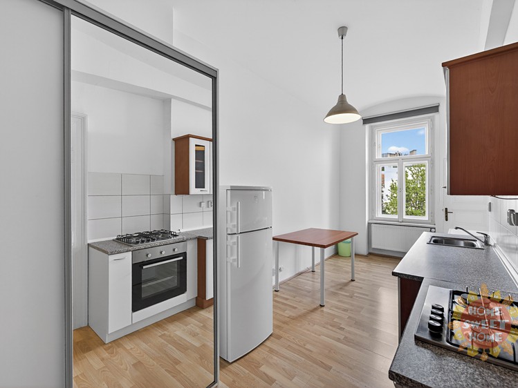 Pronájem bytu 1+1 49 m² - foto 3