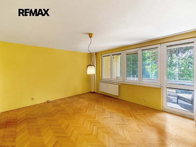 Pronájem bytu 3+1 77 m² - foto 3