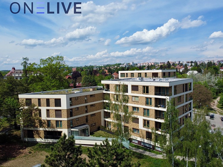 Pronájem bytu 2+kk 67 m² (Jednopodlažní) - foto 3
