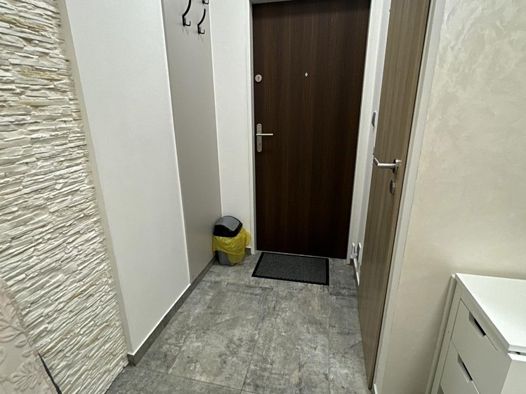 Pronájem bytu 2+kk 23 m² - foto 3