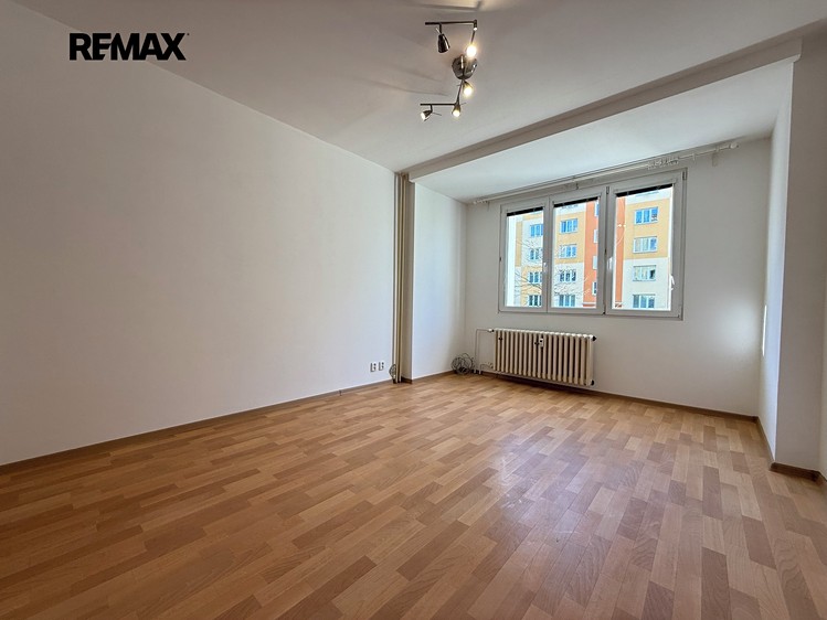 Pronájem bytu 3+1 65 m² - foto 7