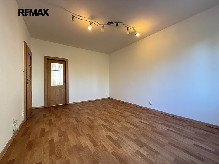Pronájem bytu 3+1 65 m² - foto 6