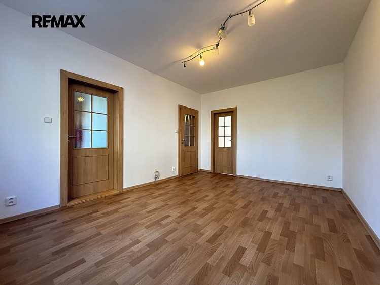 Pronájem bytu 3+1 65 m² - foto 5