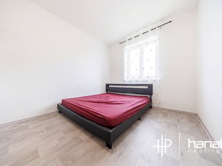 Pronájem bytu 3+kk 53 m² (Podkrovní) - foto 5