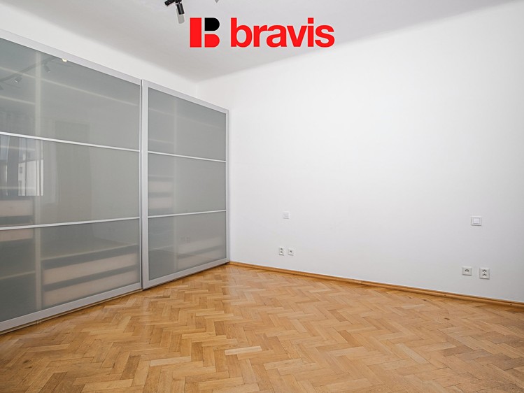 Pronájem bytu 2+kk 48 m² - foto 4