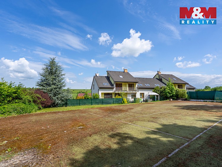 Prodej rodinného domu 642 m², pozemek 2 259 m² - foto 5