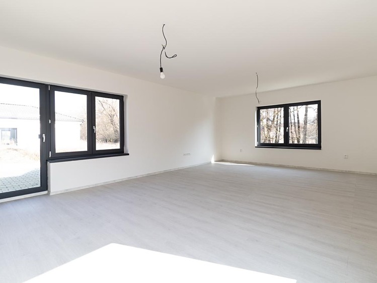 Prodej rodinného domu 125 m², pozemek 746 m² - foto 6