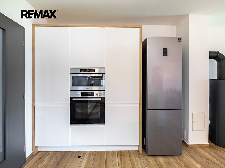 Prodej  rodinného domu 127 m², pozemek 1 080 m² - foto 6