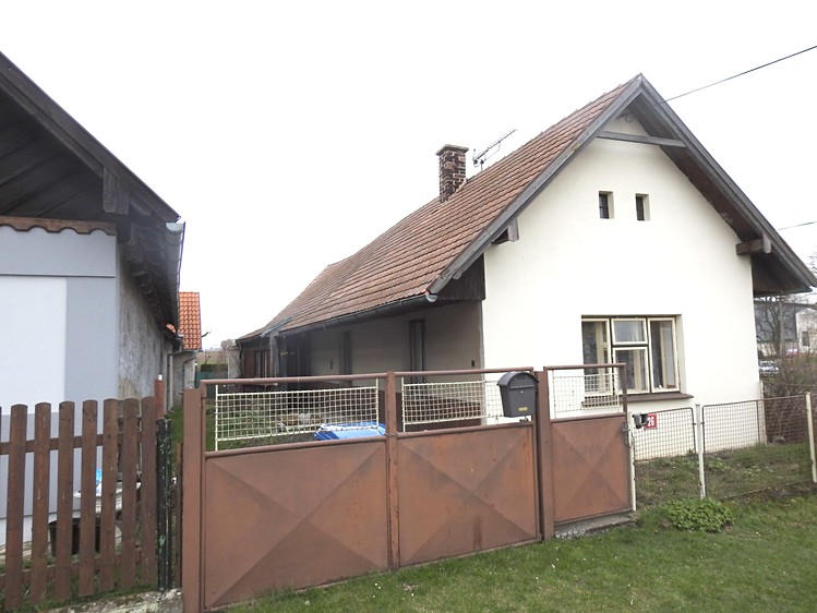 Prodej rodinného domu 70 m², pozemek 251 m² - foto 1