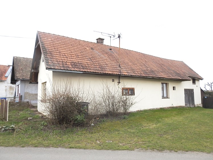 Prodej rodinného domu 70 m², pozemek 251 m² - foto 2