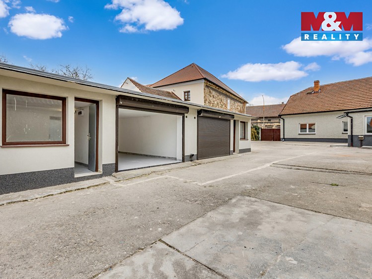 Prodej rodinného domu 162 m², pozemek 549 m² - foto 3