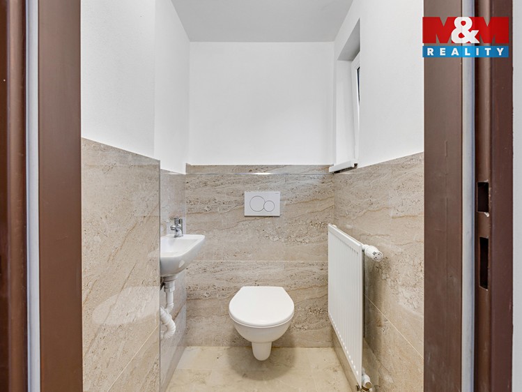 Prodej rodinného domu 162 m², pozemek 549 m² - foto 8