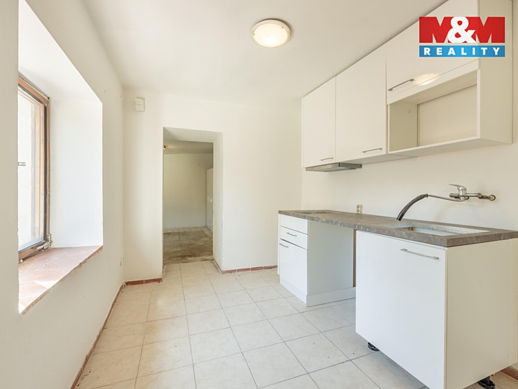 Prodej rodinného domu 60 m², pozemek 265 m² - foto 2