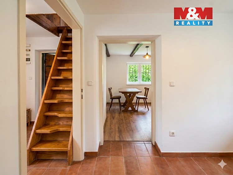 Prodej chaty 102 m², pozemek 865 m² - foto 5