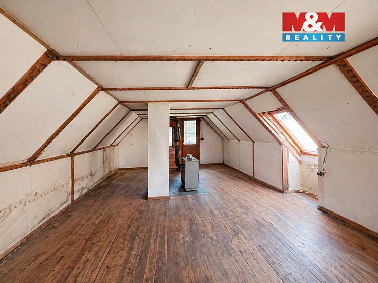 Prodej chaty 102 m², pozemek 865 m² - foto 6