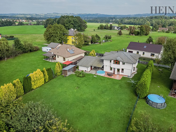 Prodej rodinného domu 134 m², pozemek 1 420 m² - foto 4