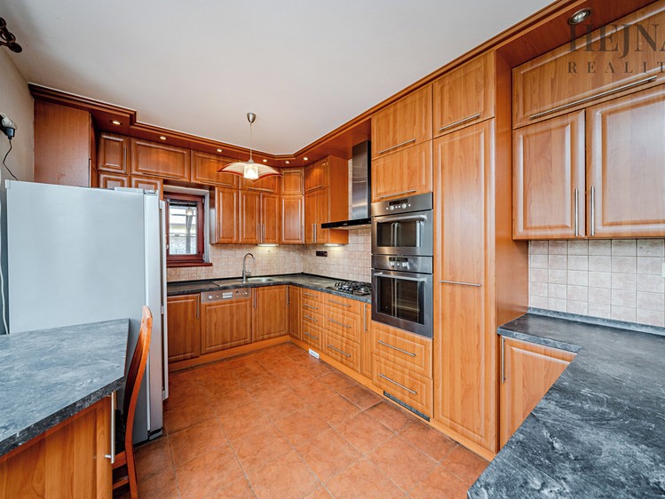 Prodej rodinného domu 134 m², pozemek 1 420 m² - foto 7