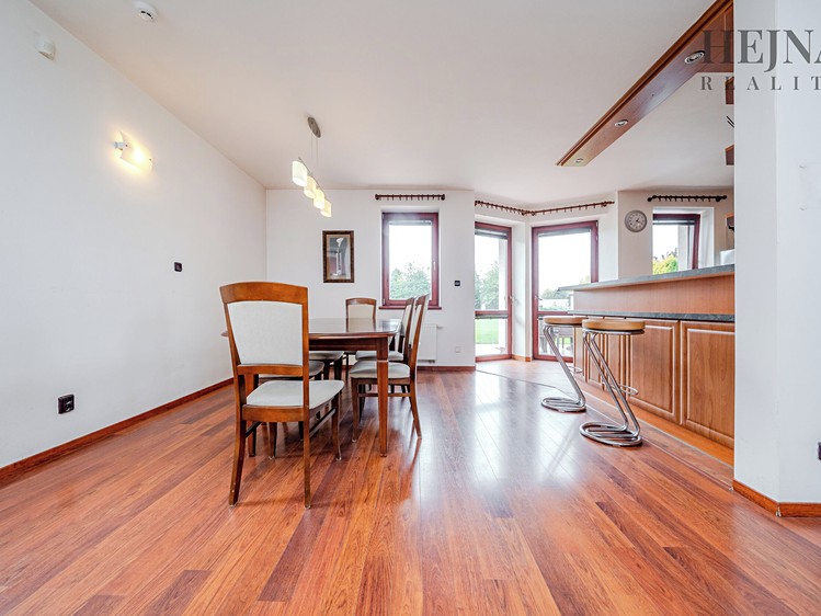 Prodej rodinného domu 134 m², pozemek 1 420 m² - foto 8