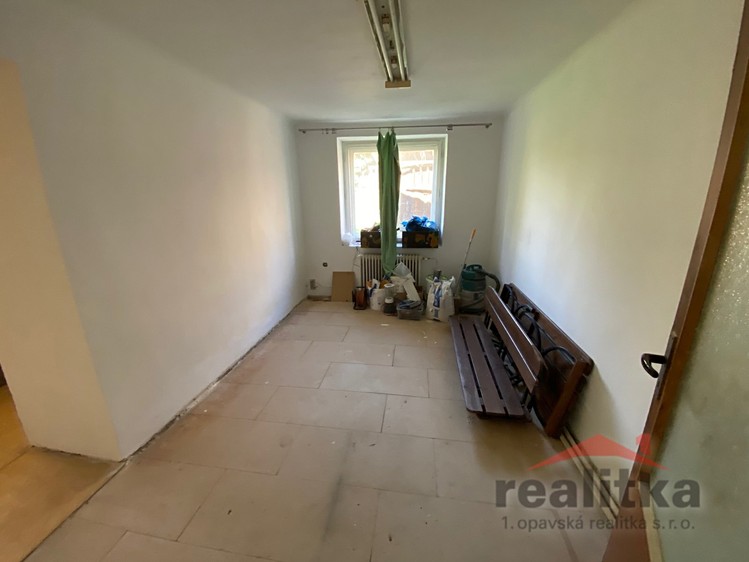 Prodej  rodinného domu 152 m², pozemek 22 868 m² - foto 5