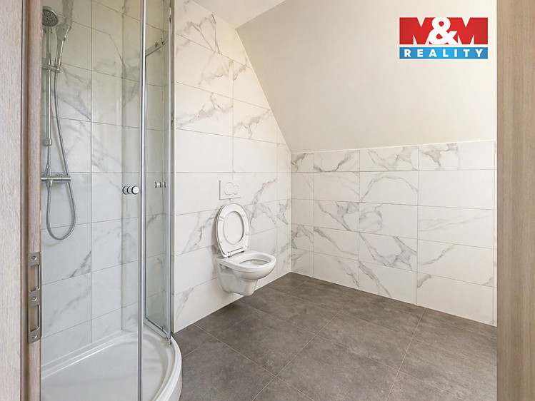 Prodej rodinného domu 150 m², pozemek 290 m² - foto 4