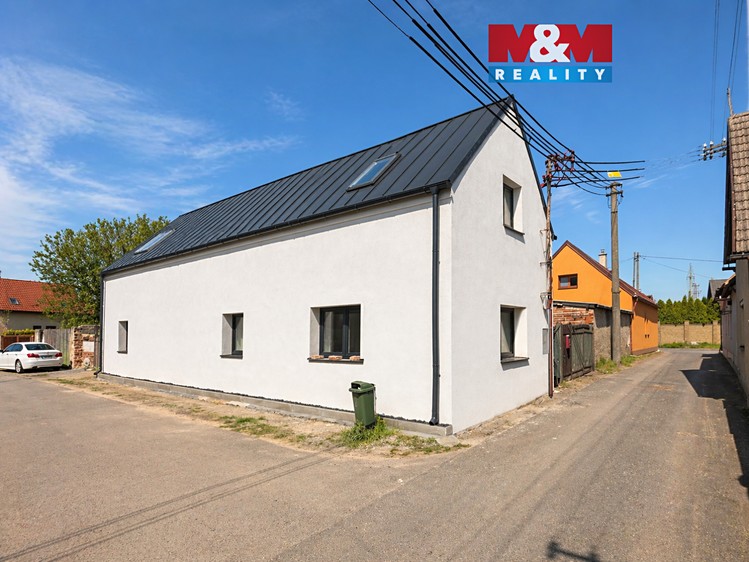 Prodej rodinného domu 150 m², pozemek 290 m² - foto 1