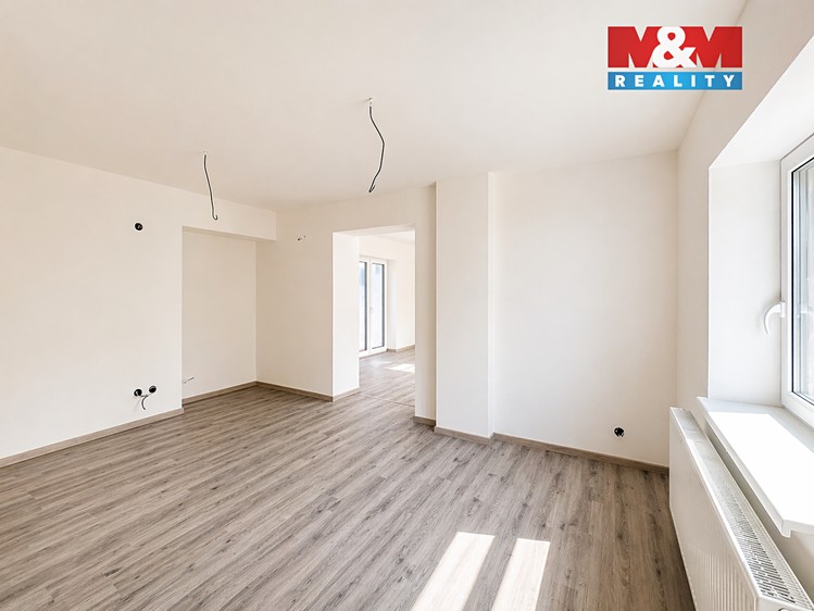 Prodej rodinného domu 150 m², pozemek 290 m² - foto 8