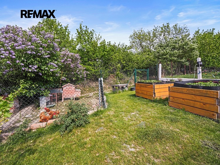 Prodej rodinného domu 122 m², pozemek 428 m² - foto 4