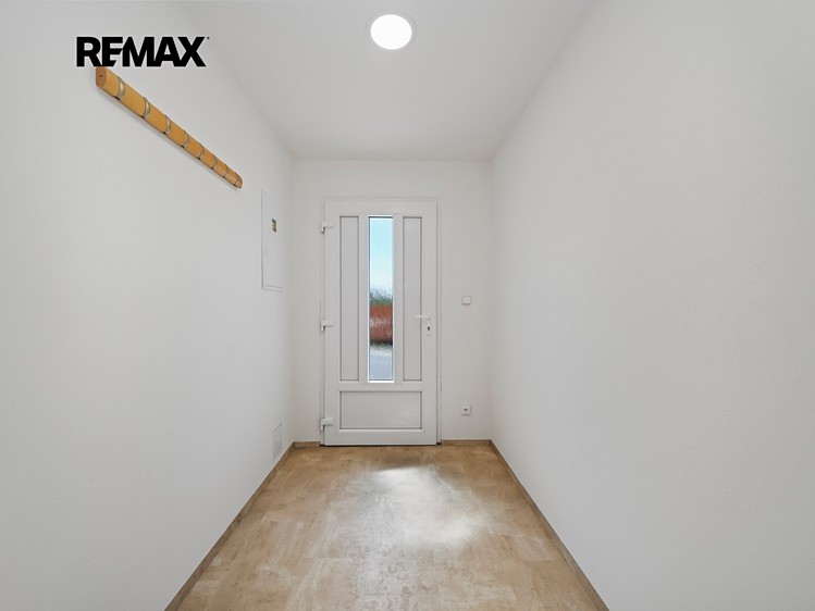 Prodej rodinného domu 122 m², pozemek 428 m² - foto 8