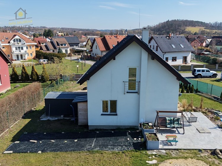 Prodej rodinného domu 117 m², pozemek 1 063 m² - foto 4