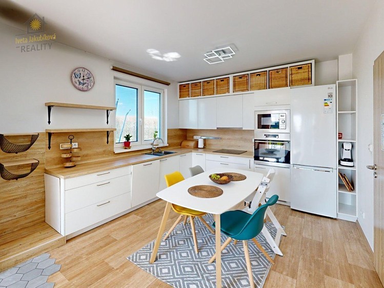 Prodej rodinného domu 117 m², pozemek 1 063 m² - foto 5