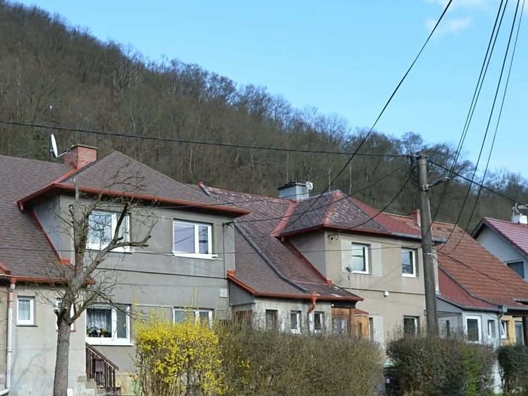 Prodej rodinného domu 100 m², pozemek 475 m² - foto 1