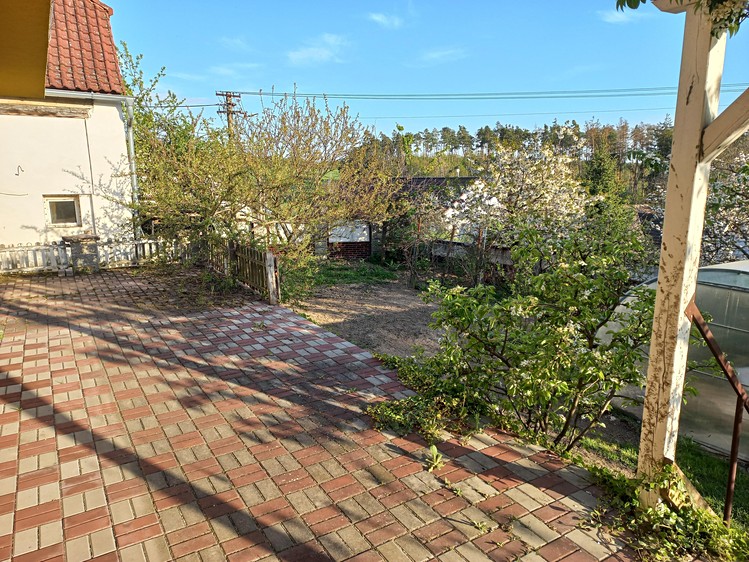 Prodej rodinného domu 188 m², pozemek 933 m² - foto 3