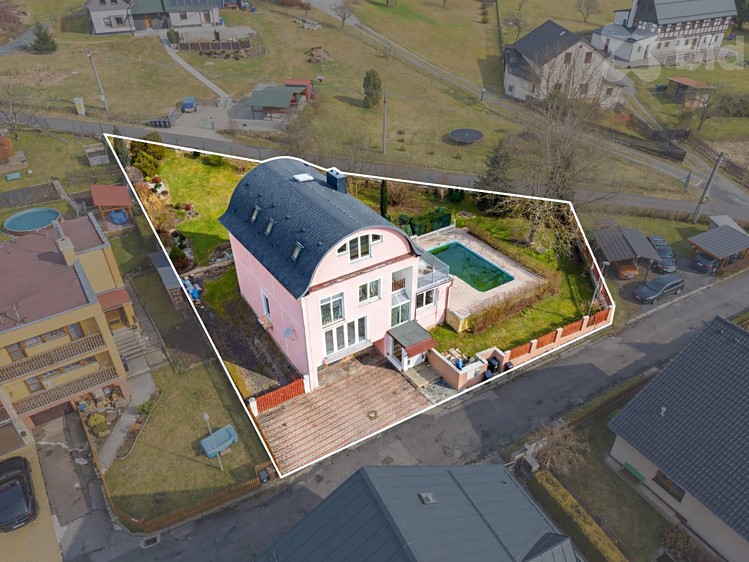 Prodej rodinného domu 281 m², pozemek 1 097 m² - foto 3