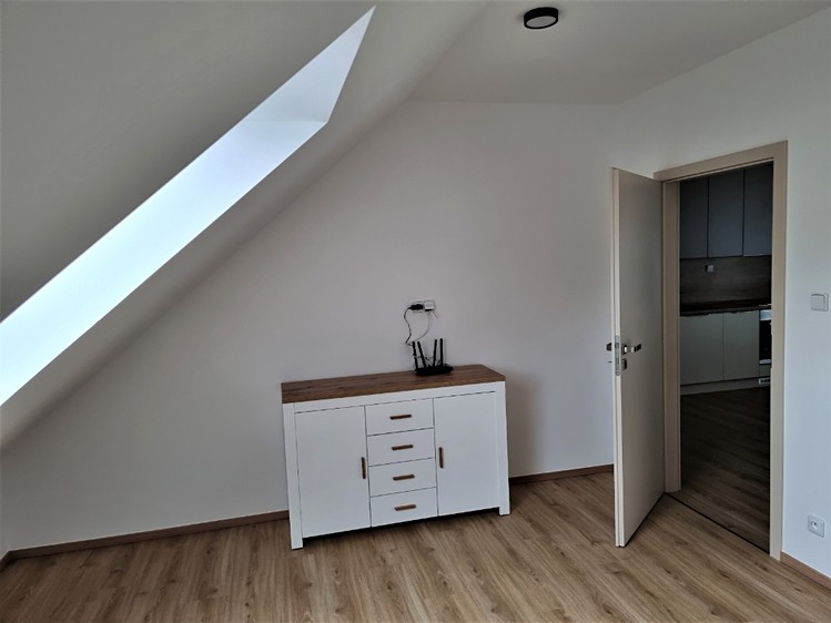 Pronájem vily 65 m², pozemek 200 m² - foto 2