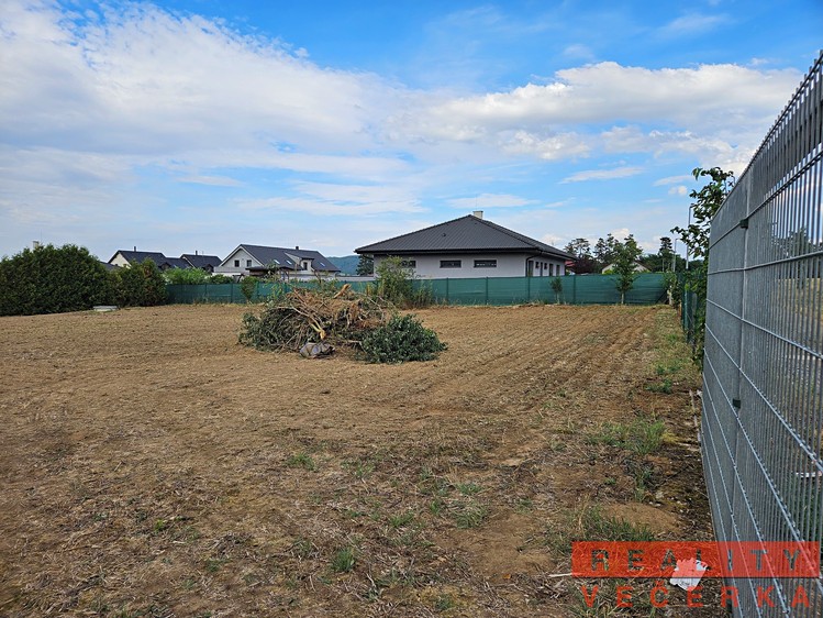 Prodej  stavebního pozemku 1 249 m² - foto 3
